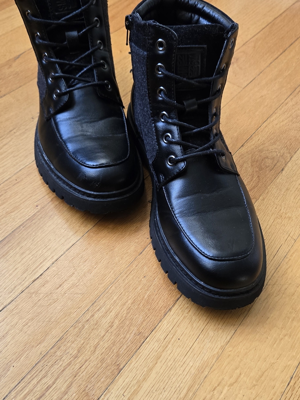Steve Madden Black Leather Lace-Up Combat Boots Sz 9
